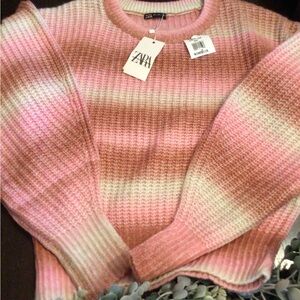 SALE♥️ZARA ombré striped sweater